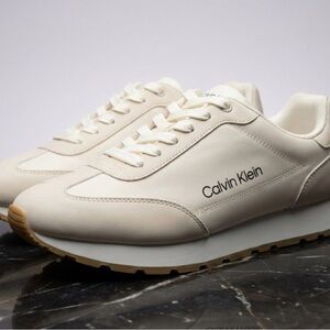 Calvin Klein Wome,s Tennis Shoes 11 M